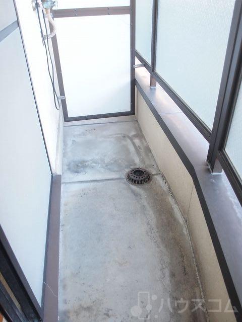 17/30 バルコニー