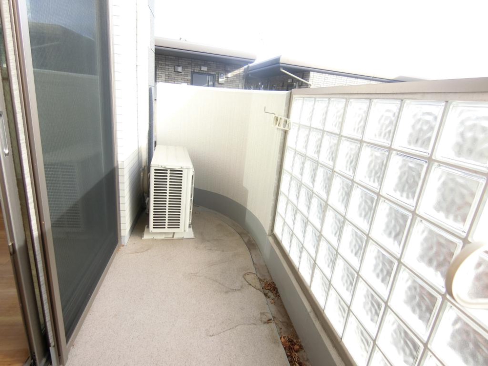 20/30 バルコニー