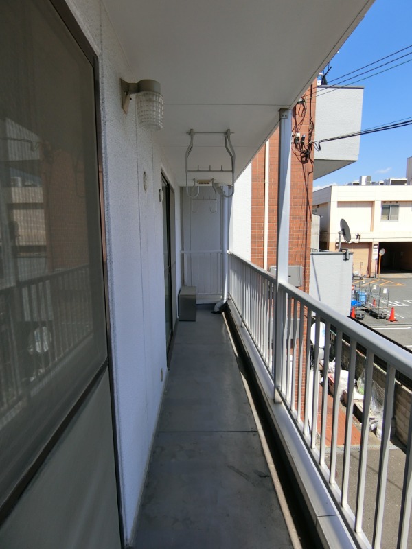 19/30 バルコニー