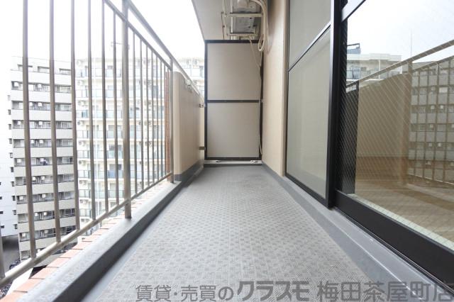 25/30 バルコニー