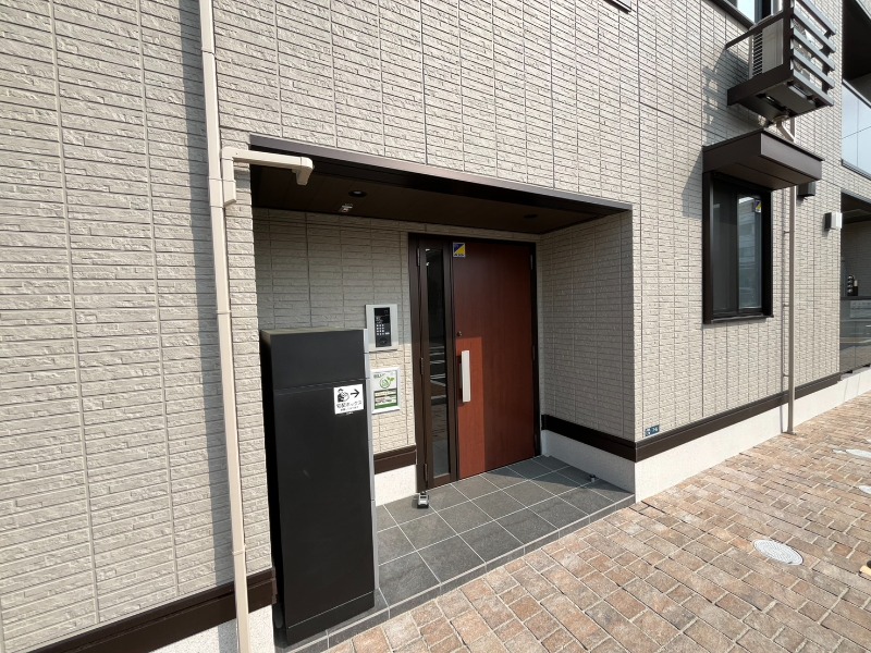 14/21 エントランス