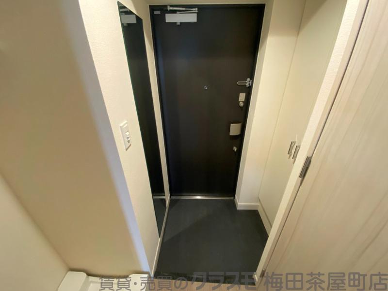 14/30 玄関