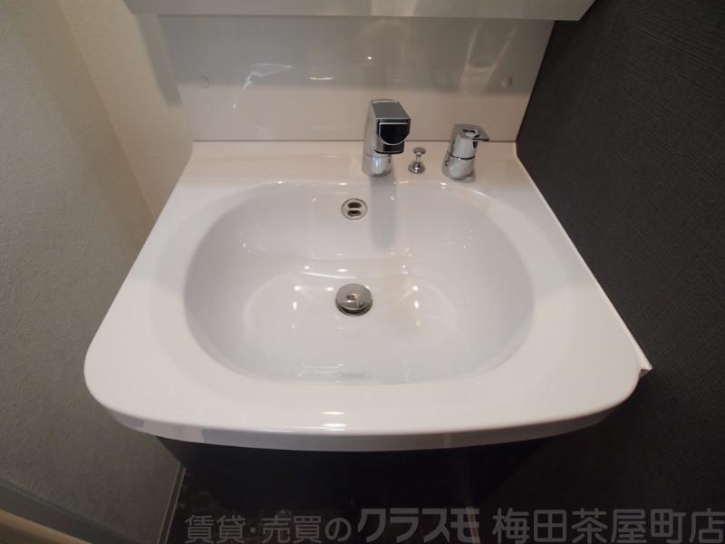 24/30 洗面