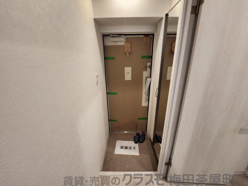 14/30 玄関