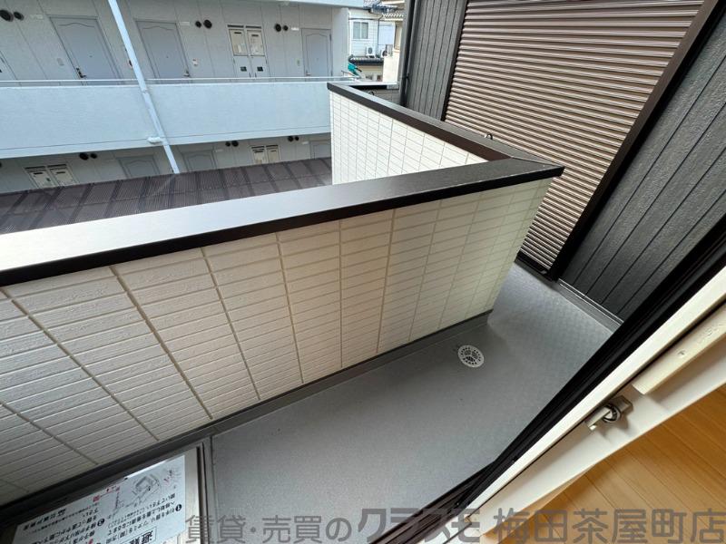 21/30 バルコニー