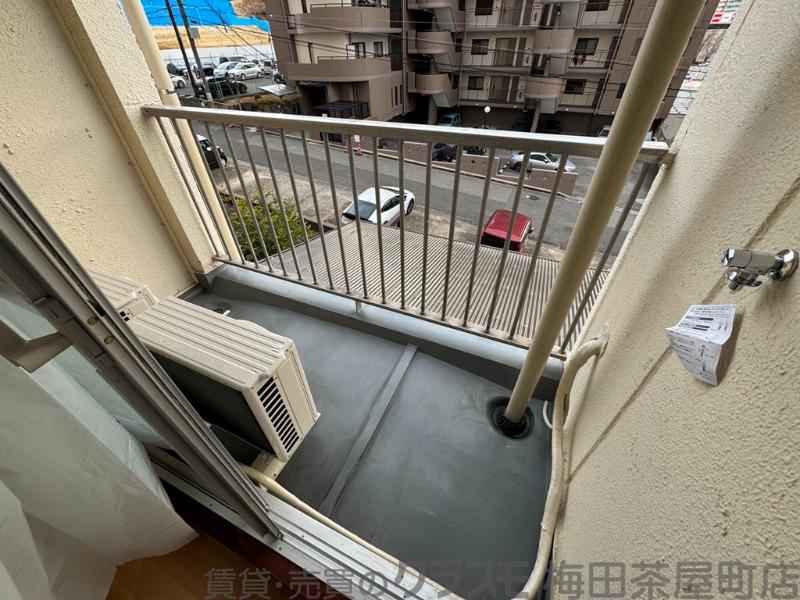 21/30 バルコニー