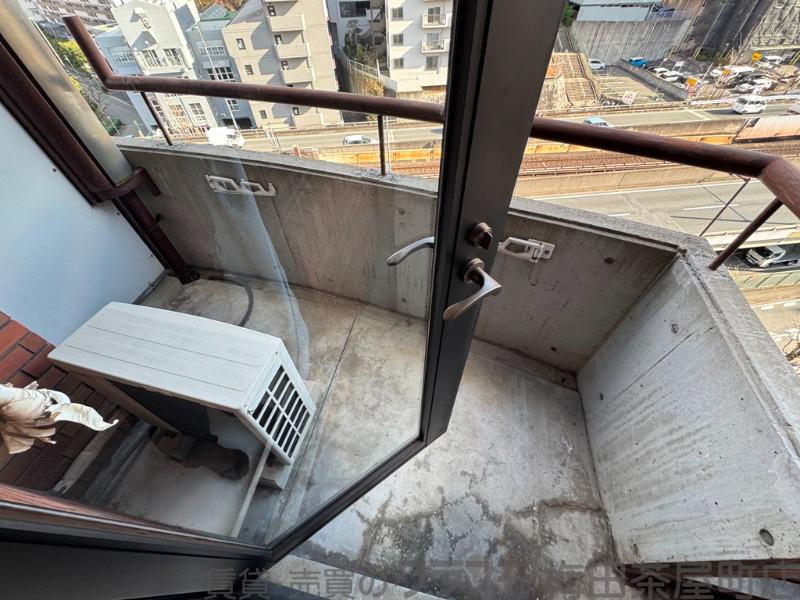 21/30 バルコニー