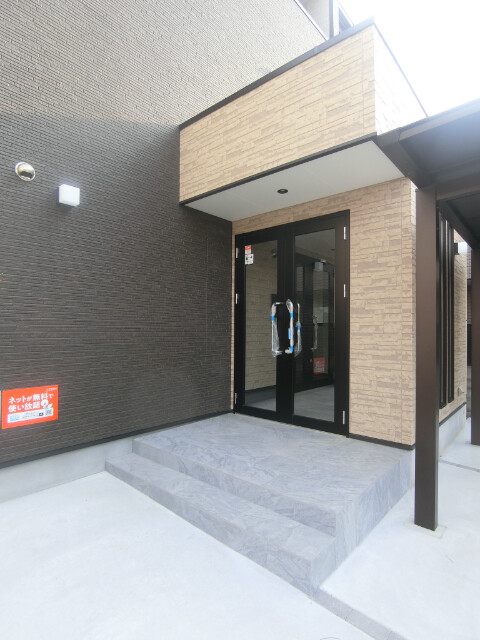 3/6 エントランス