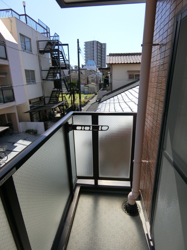 19/30 バルコニー