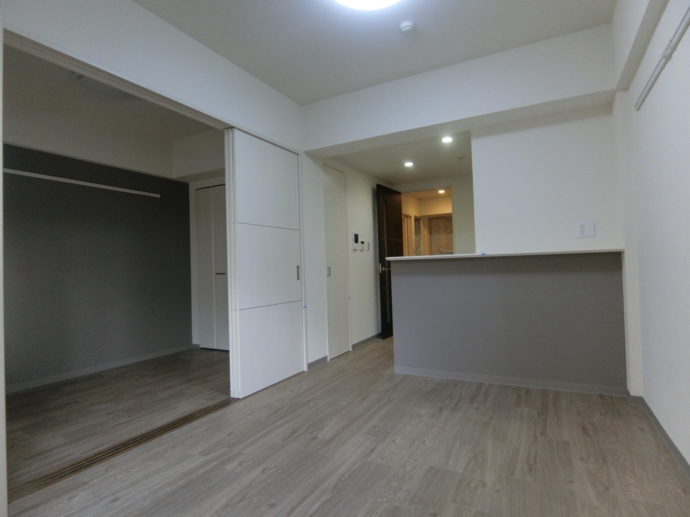 25/30 エントランス