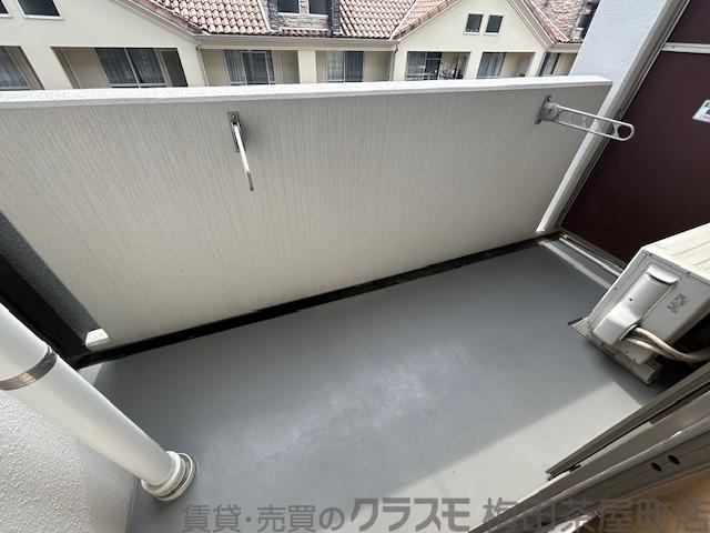 21/30 バルコニー