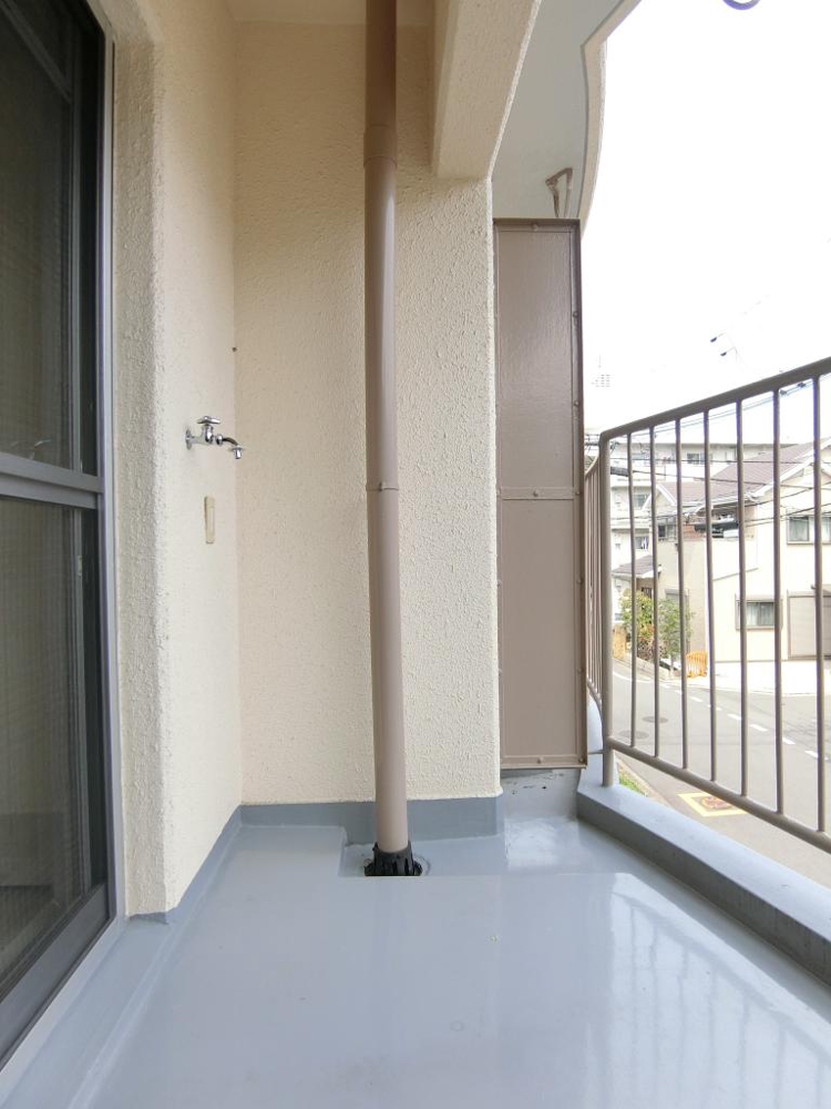20/30 バルコニー