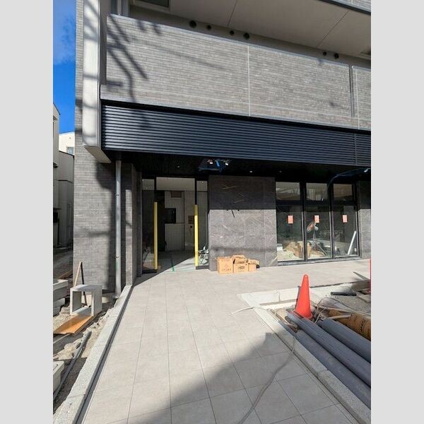 15/25 エントランス