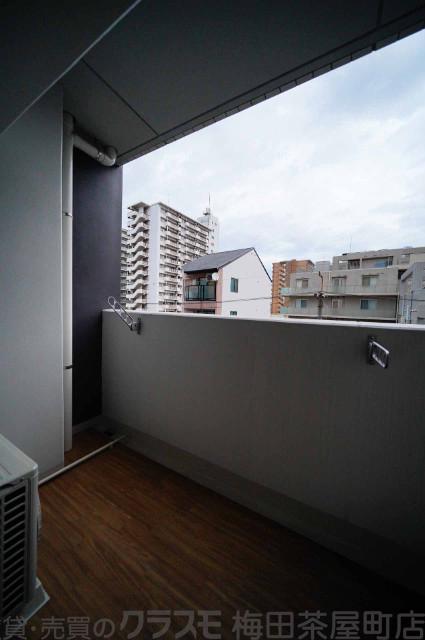 13/30 バルコニー