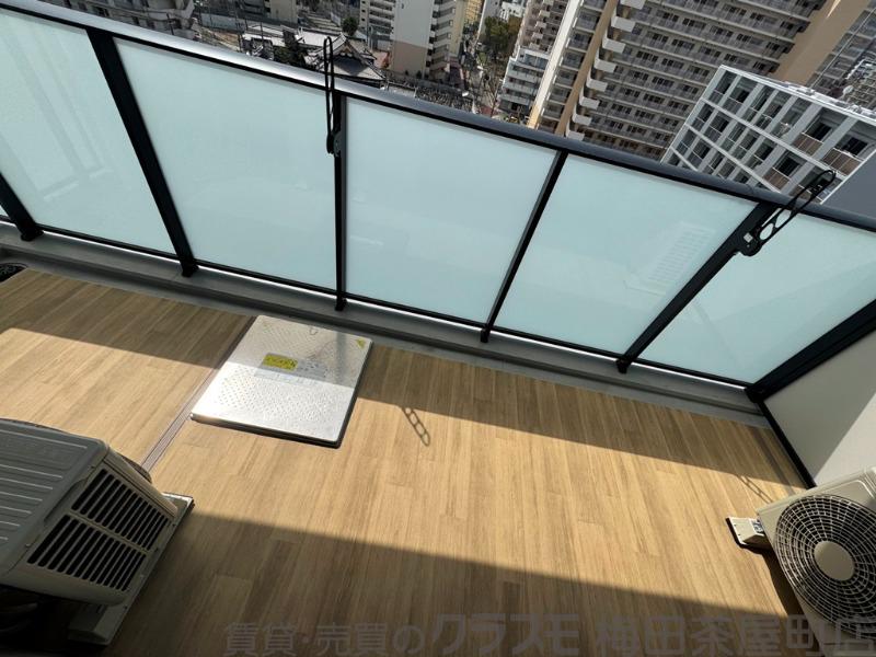 22/30 バルコニー