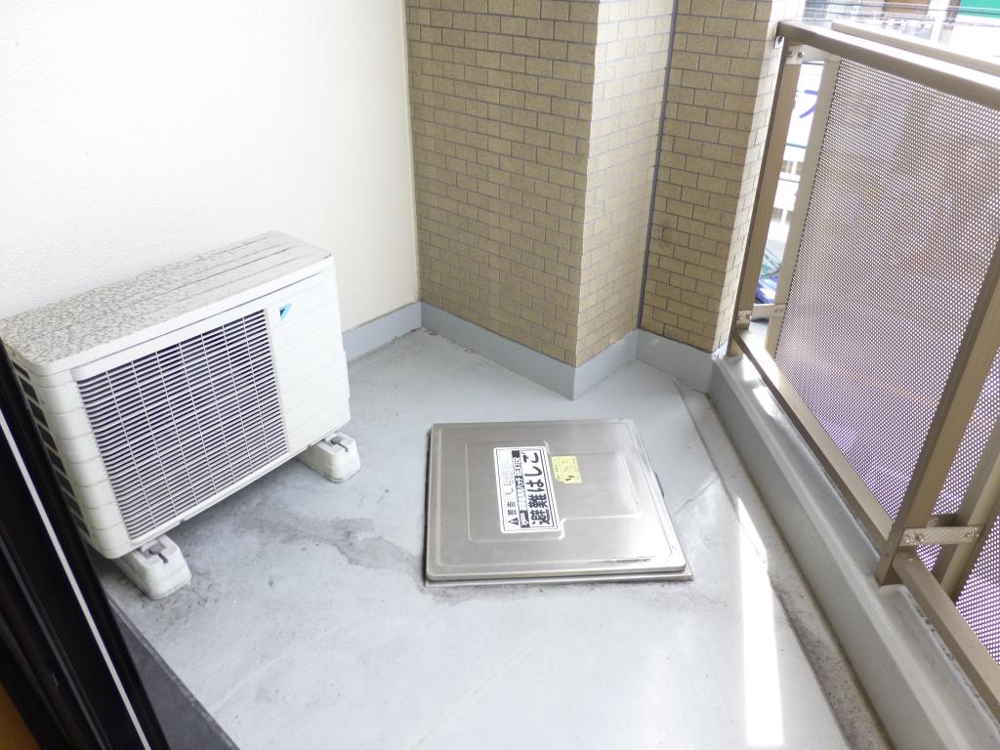 17/30 バルコニー