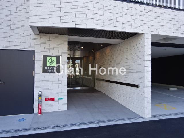 2/3 エントランス