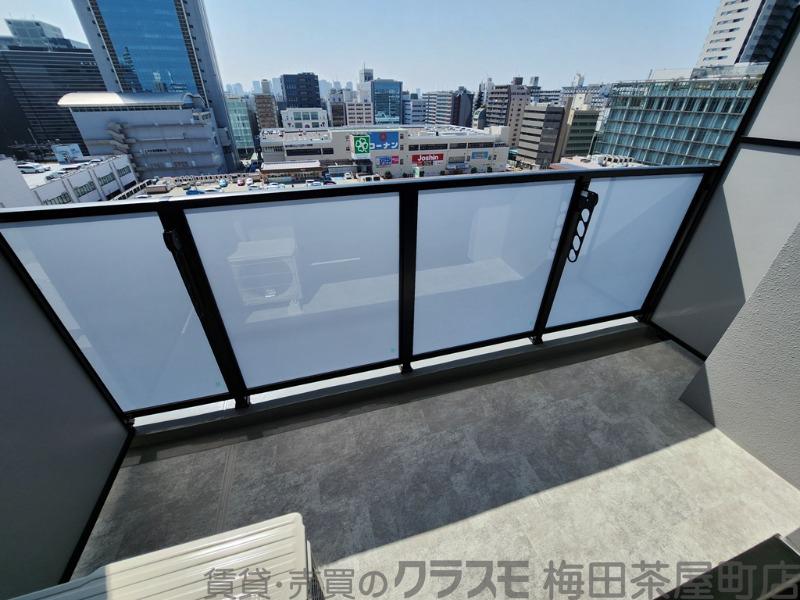 21/30 バルコニー