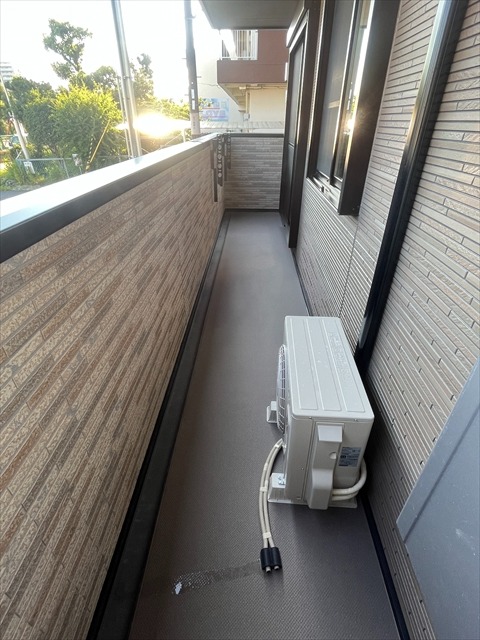 19/30 バルコニー