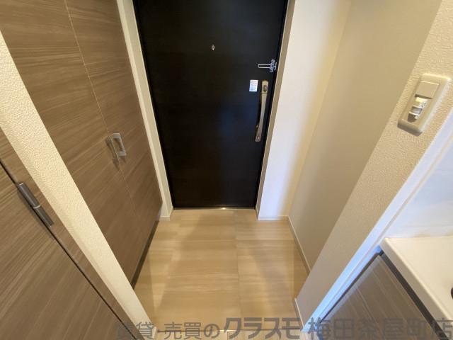 14/30 玄関