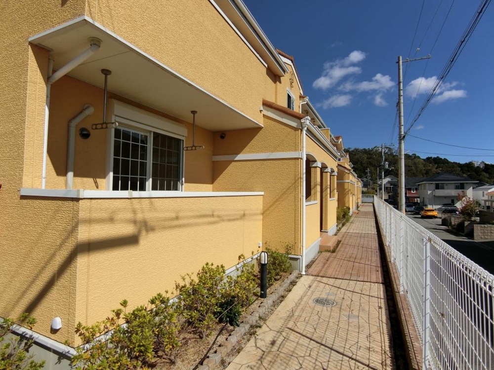 28/30 エントランス