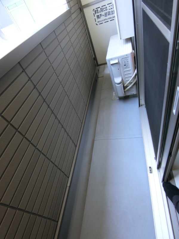 18/30 バルコニー