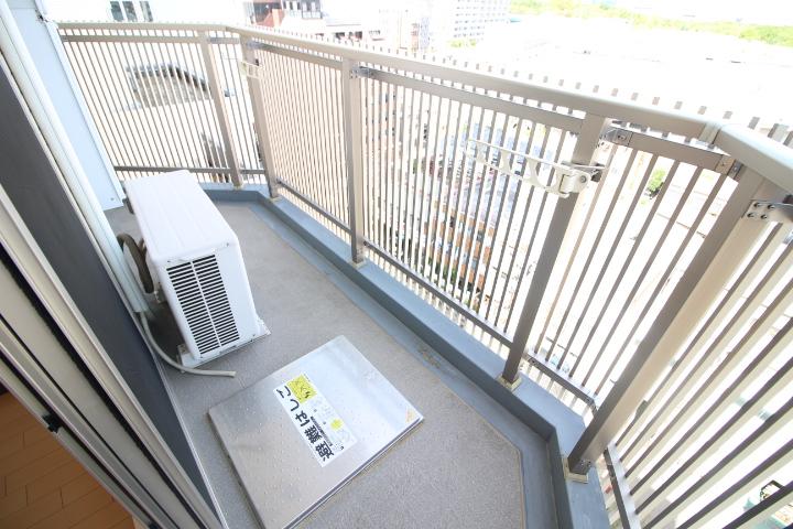 17/30 バルコニー