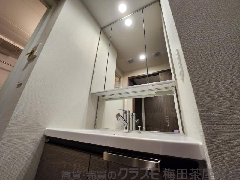 19/30 洗面