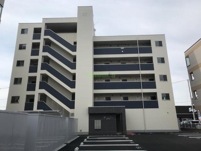 2/8 外観