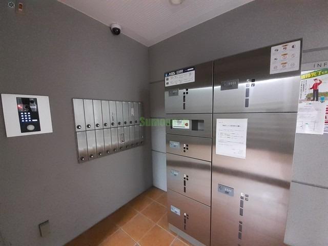 15/22 エントランス