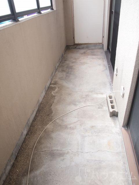 18/30 バルコニー