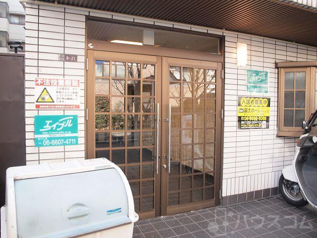 3/8 エントランス