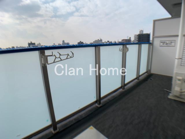 25/30 バルコニー