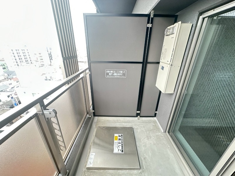 20/30 バルコニー