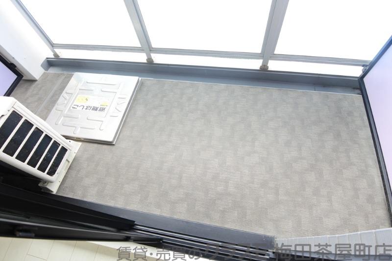 23/30 バルコニー