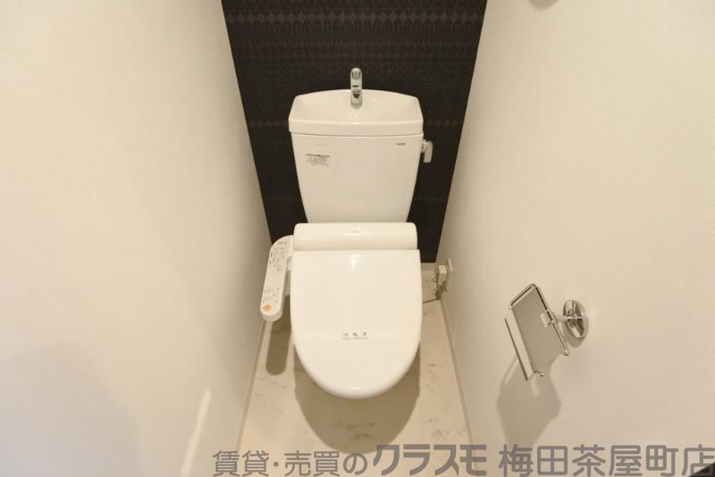 20/30 トイレ