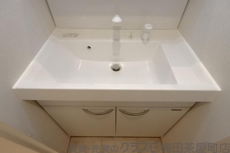 22/30 洗面