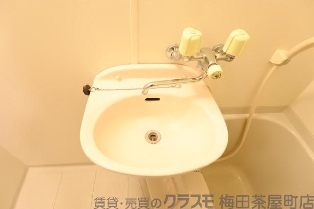 19/30 洗面
