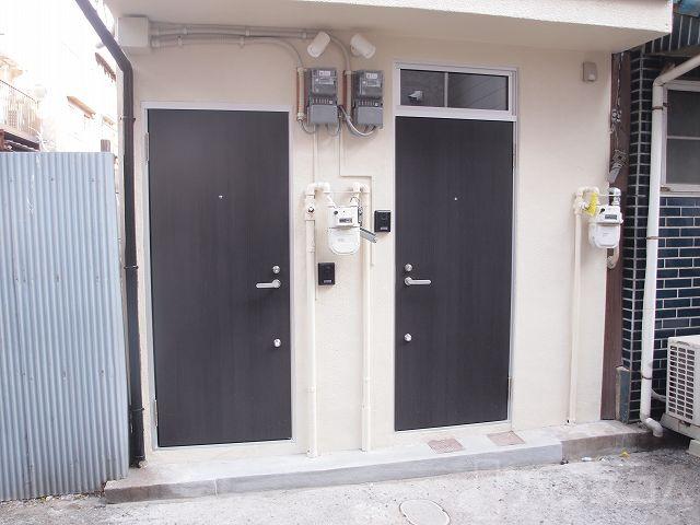 22/30 エントランス