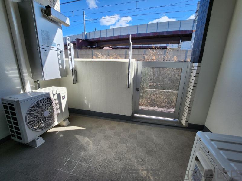 22/30 バルコニー