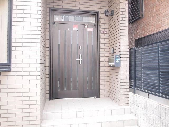 3/10 エントランス