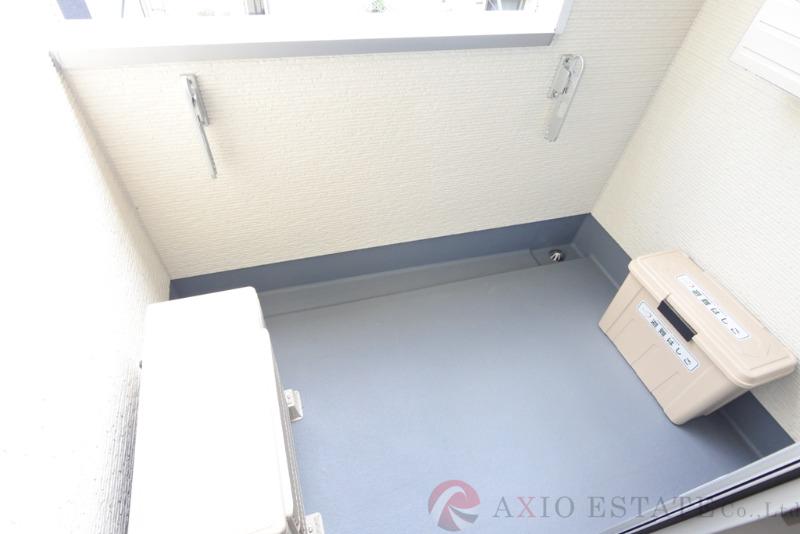 23/30 バルコニー