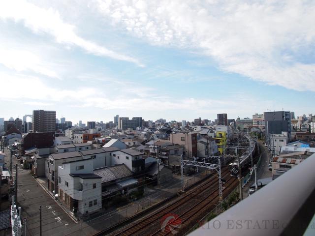 23/30 バルコニー