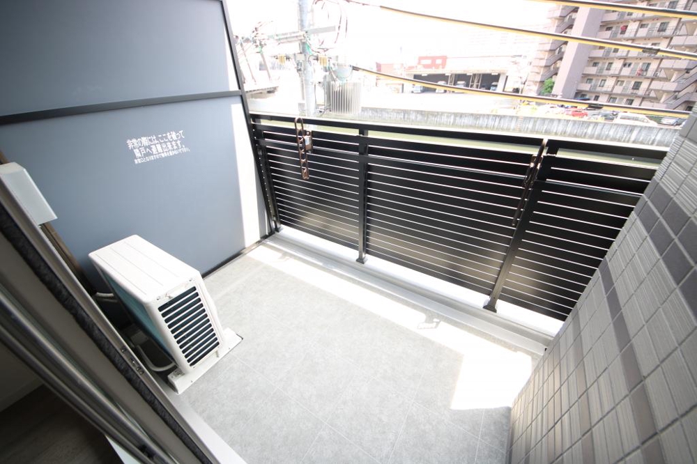 18/30 バルコニー