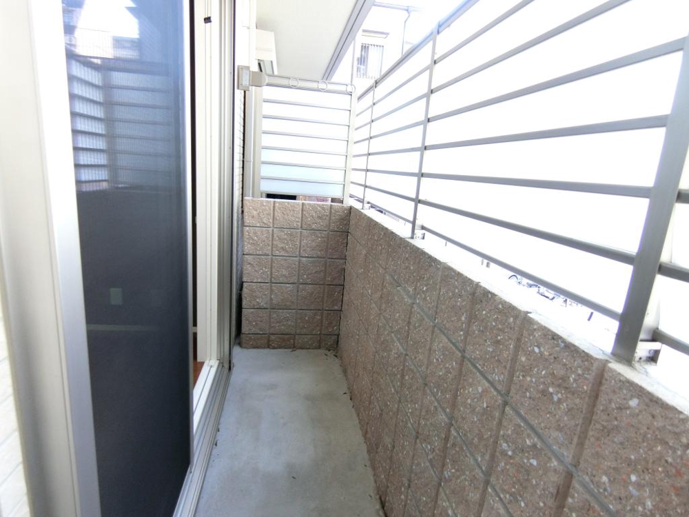 20/30 バルコニー