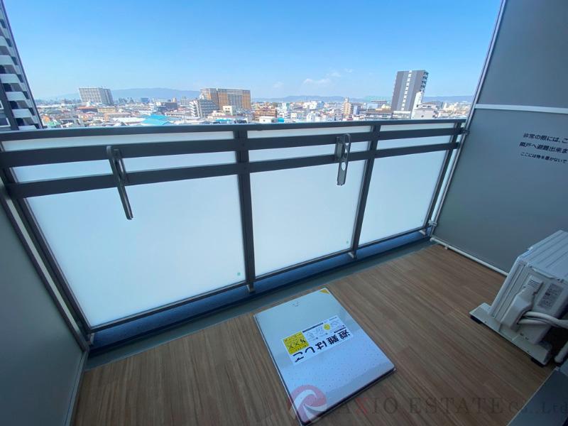 21/30 バルコニー