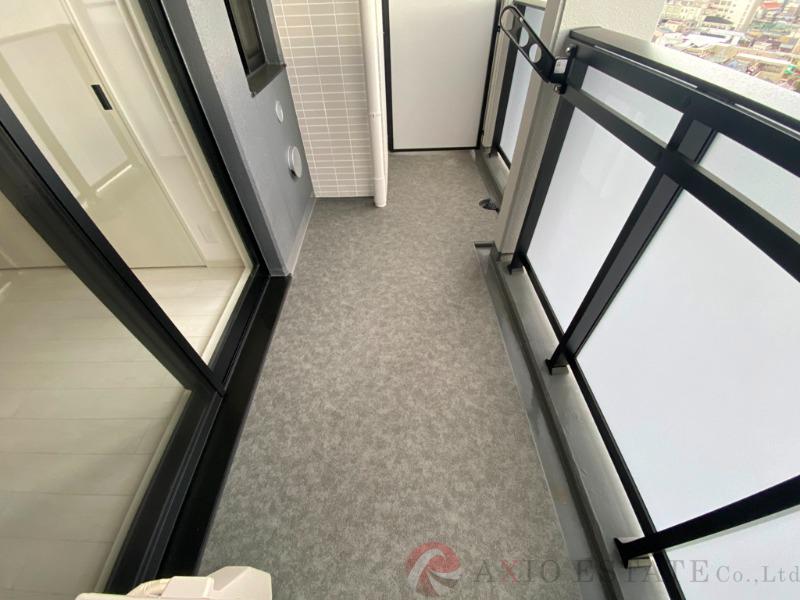 21/30 バルコニー