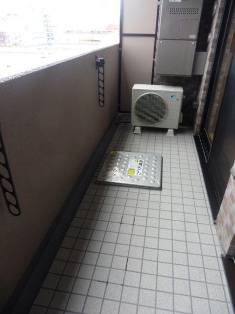 23/30 バルコニー