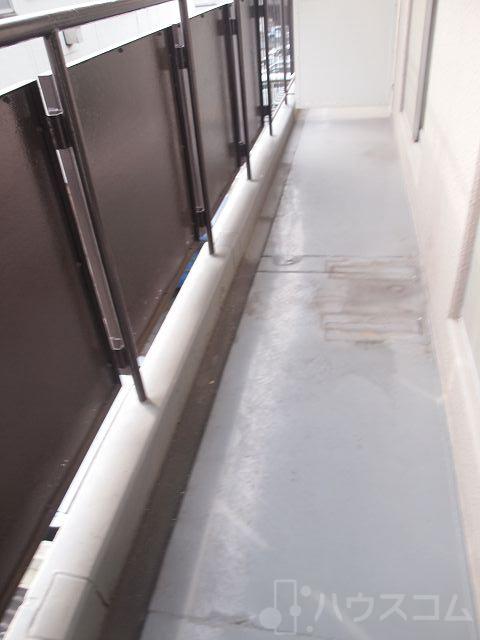 17/30 バルコニー