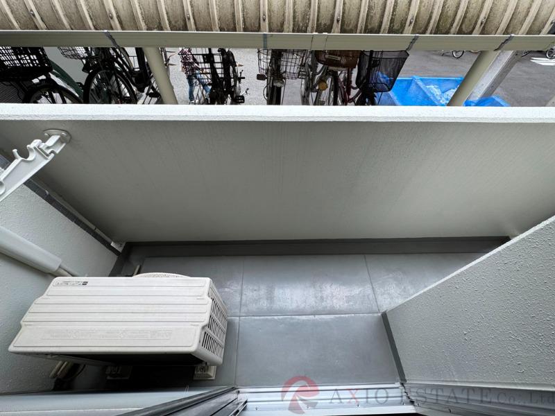 21/30 バルコニー